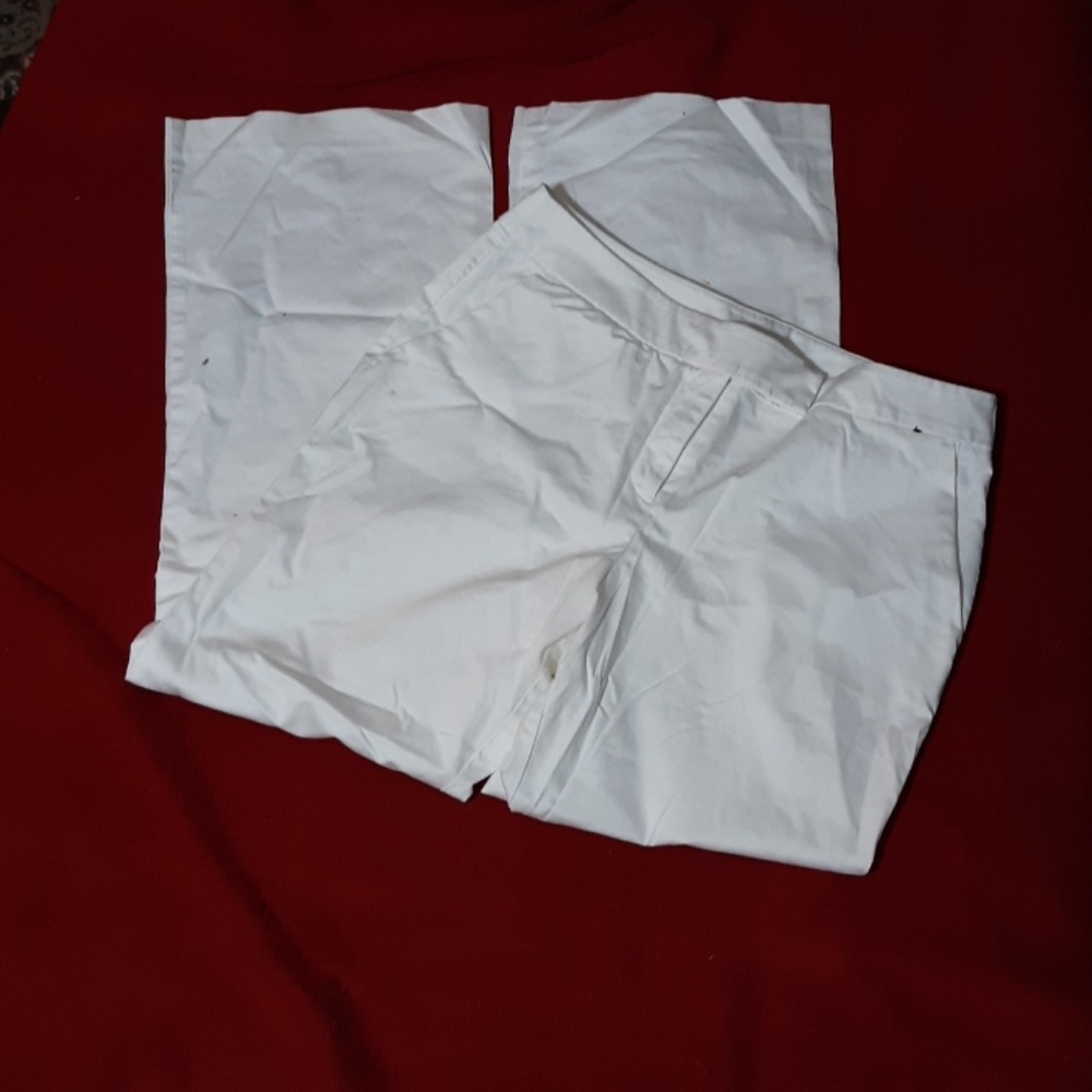 New York & Company stretch white chinos